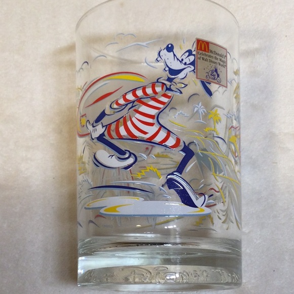 🌟DISNEY McDonalds and Disney Anniversary Glasses 4 count - Vintage - Picture 13 of 16